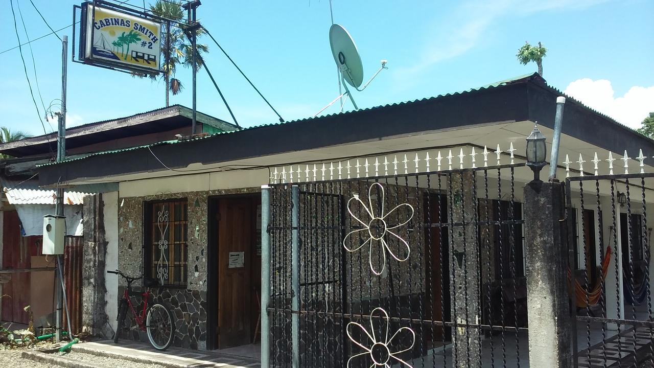 Cabinas Smith 2 Cahuita Exterior photo